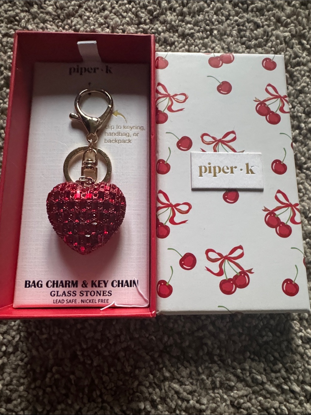 Piper.k Red Sequin Heart Bag Charm Keychain